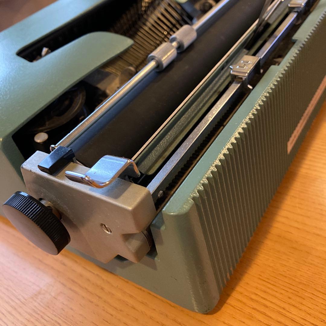 オリベッティ　レッテラ32 oliveti lettera32