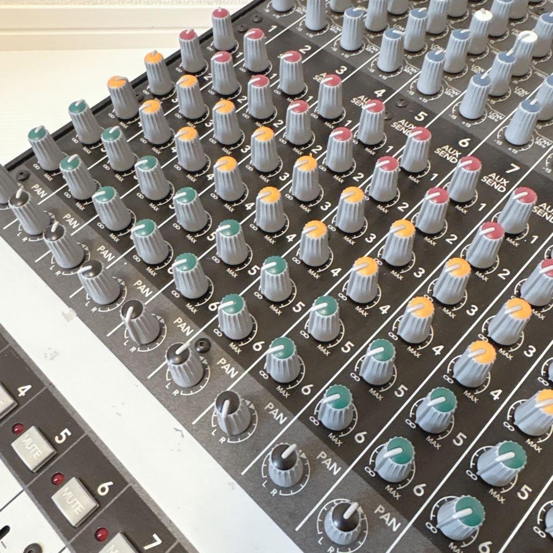 【希少】 MACKIE アナログミキサー ONYX 1640 16チャンネル