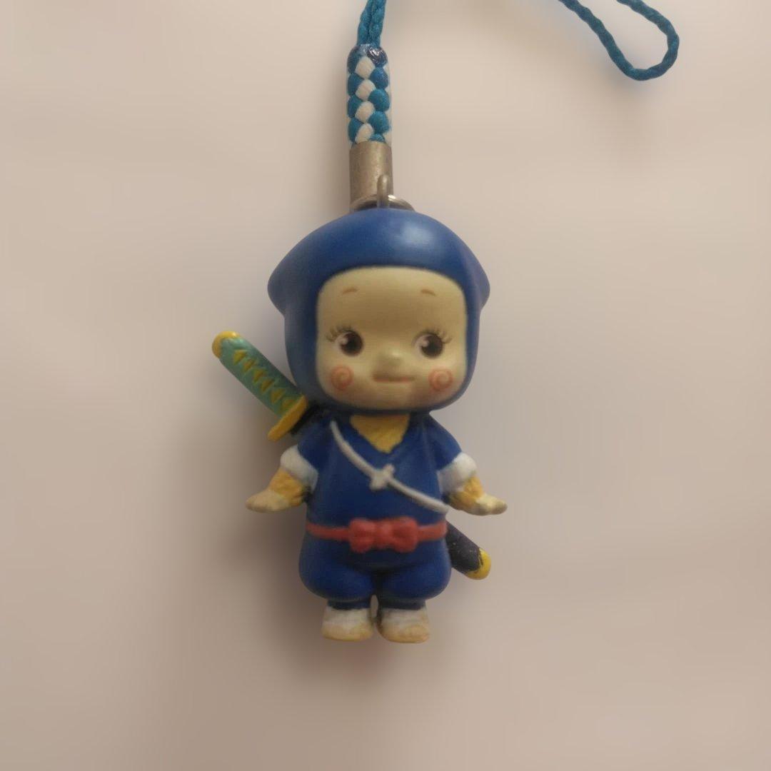 キュージョン　忍者ハットリくん×キューピー　 ストラップ付きフィギュア