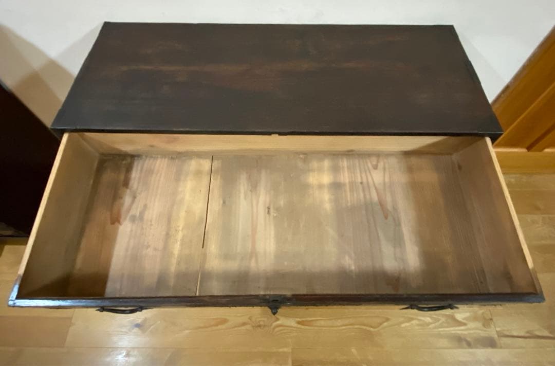 骨董の仙台箪笥　アンティークチェスト　鍵有り