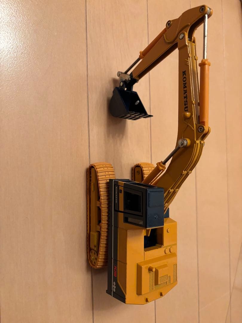 トミカ　ダンディ　DK-001 コマツ　パワーショベル　PC200