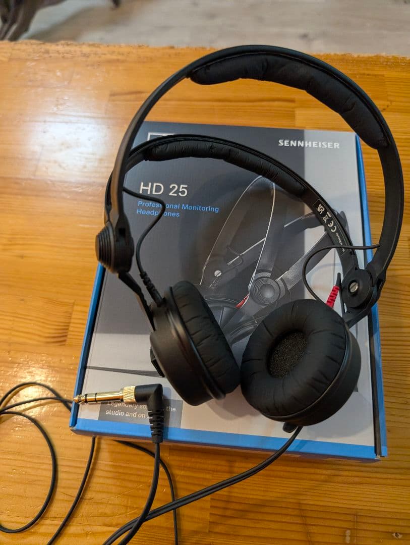 ゼンハイザー HD 25 SENNHEISER 密閉型ヘッドフォン 1h程度使用