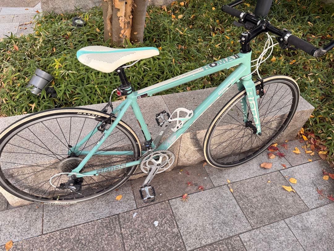 Bianchi ROMA 2室内保管 クロスバイク ビアンキ