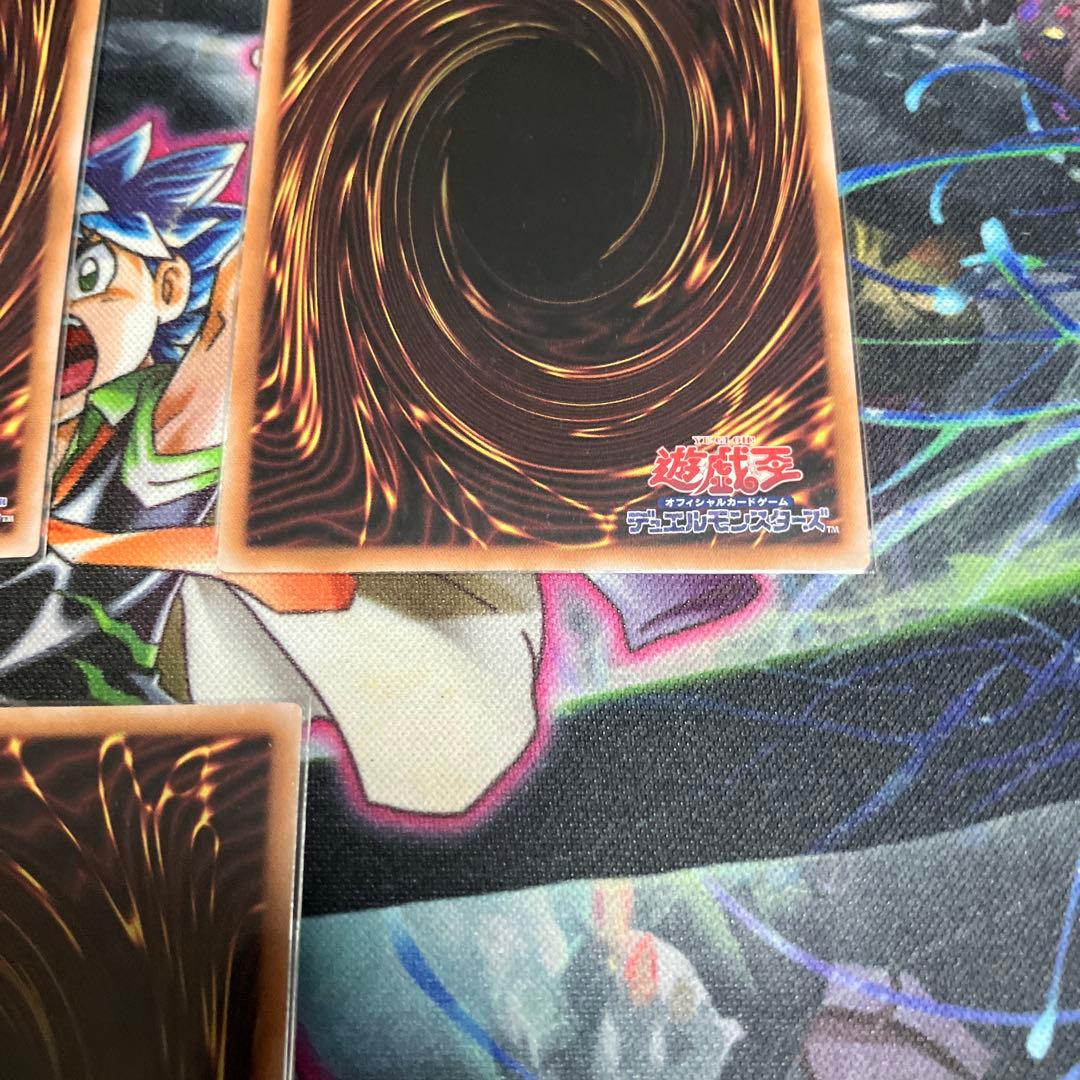 遊戯王　白の物語　デスピアの導化アルベル　25th　絵違い　3枚