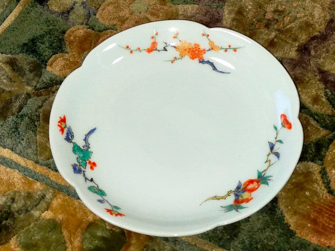 ♥未使用♥　人間国宝　13代　♥　酒井田柿右衛門　♥　皿　５枚　共箱付き