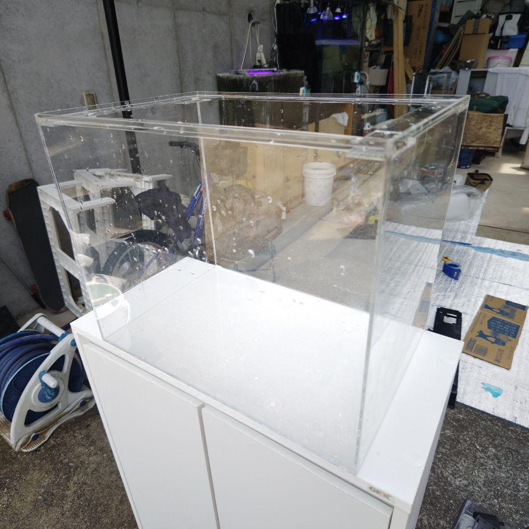 ◆送料込◆【メーカー不明】アクリル水槽 長方形 高透明45×30×36