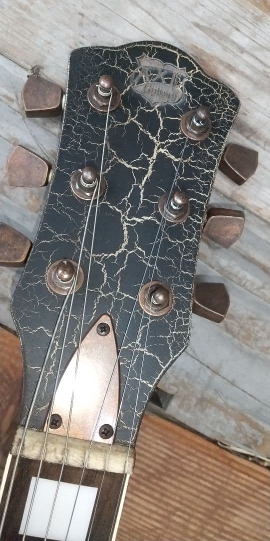 AXL GUITARS（アクセルギターズ