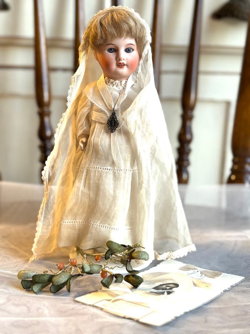 ♡UNIS FRANCE ビスクヘッド　コミュニオンドール　初聖体　スタンド付