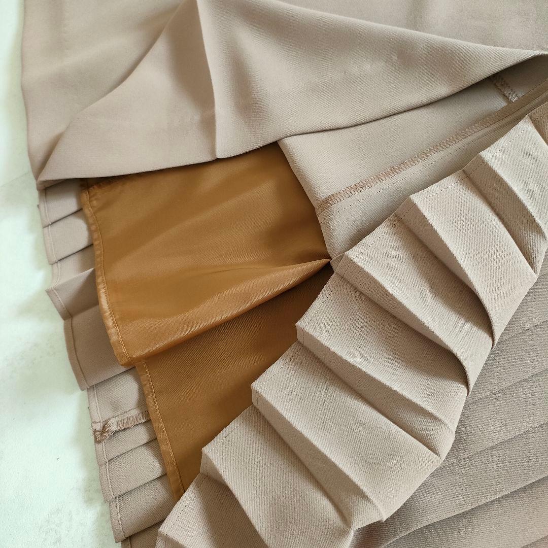 【新品タグ付き】23区 プリーツスカート サイズ46 オンワード樫山 日本製