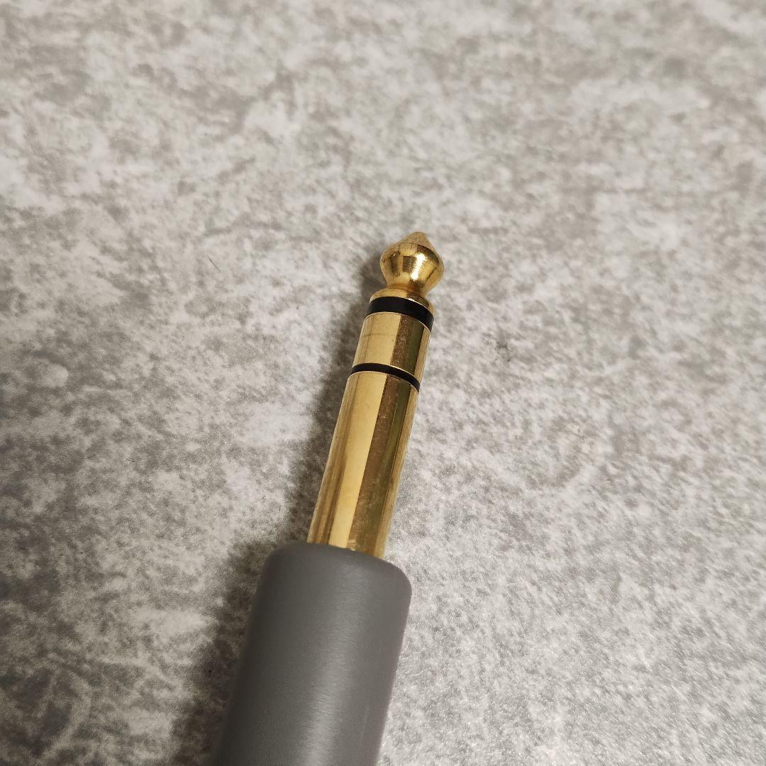 AKG K701 オーストリア製です。