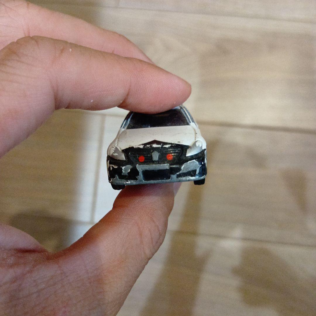 警察車両 ミニカー 白/黒