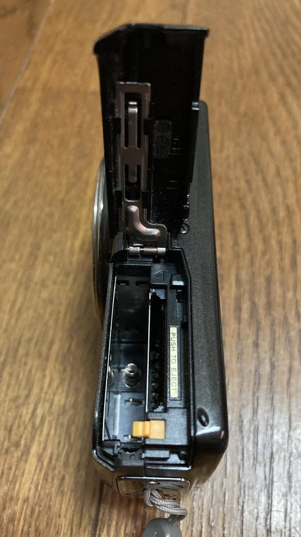 コンパクトデジタルカメラ FinePix F200EXR 黒 ※訳あり