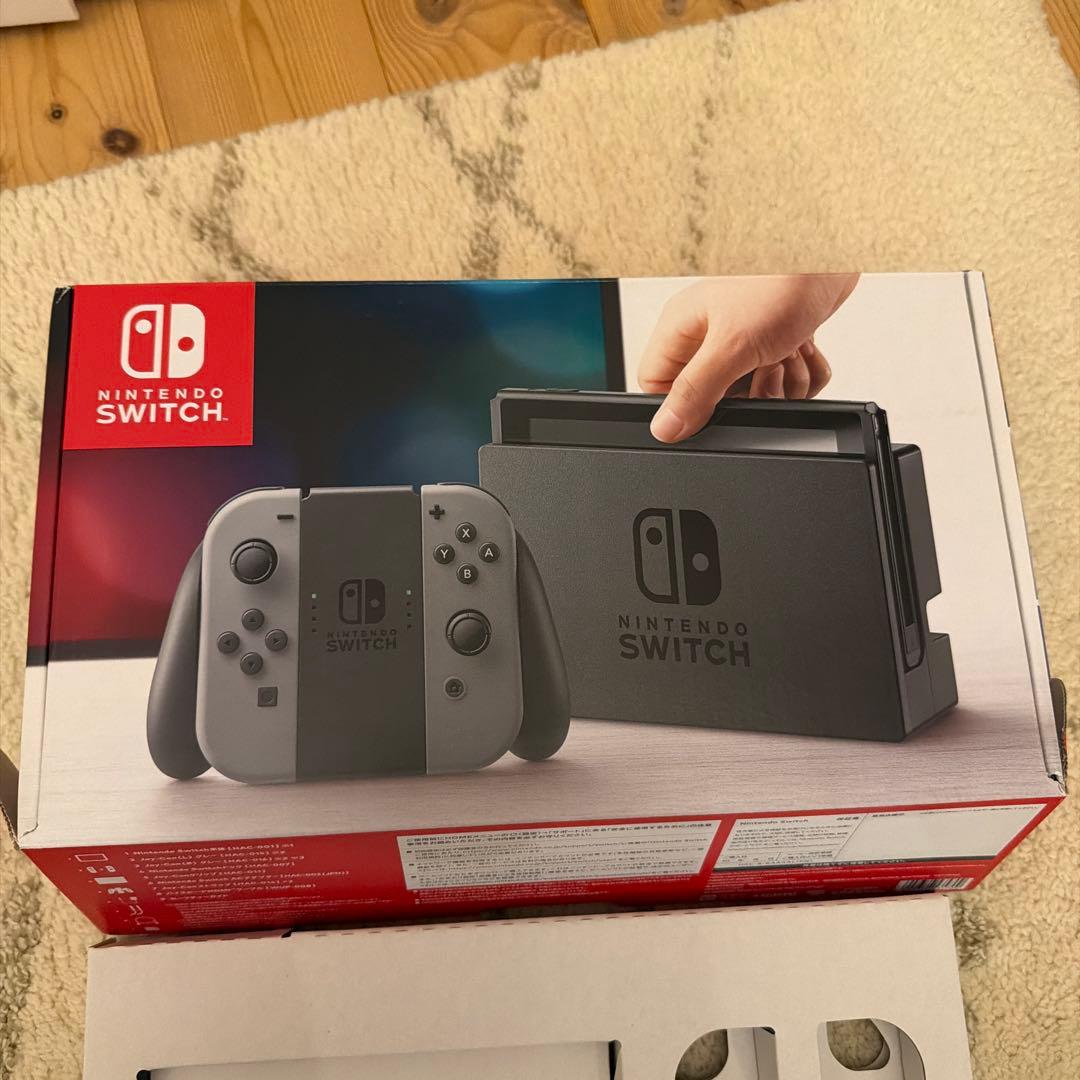 Nintendo Switch 本体　ブラック　グレー　コントローラーおまけ付き
