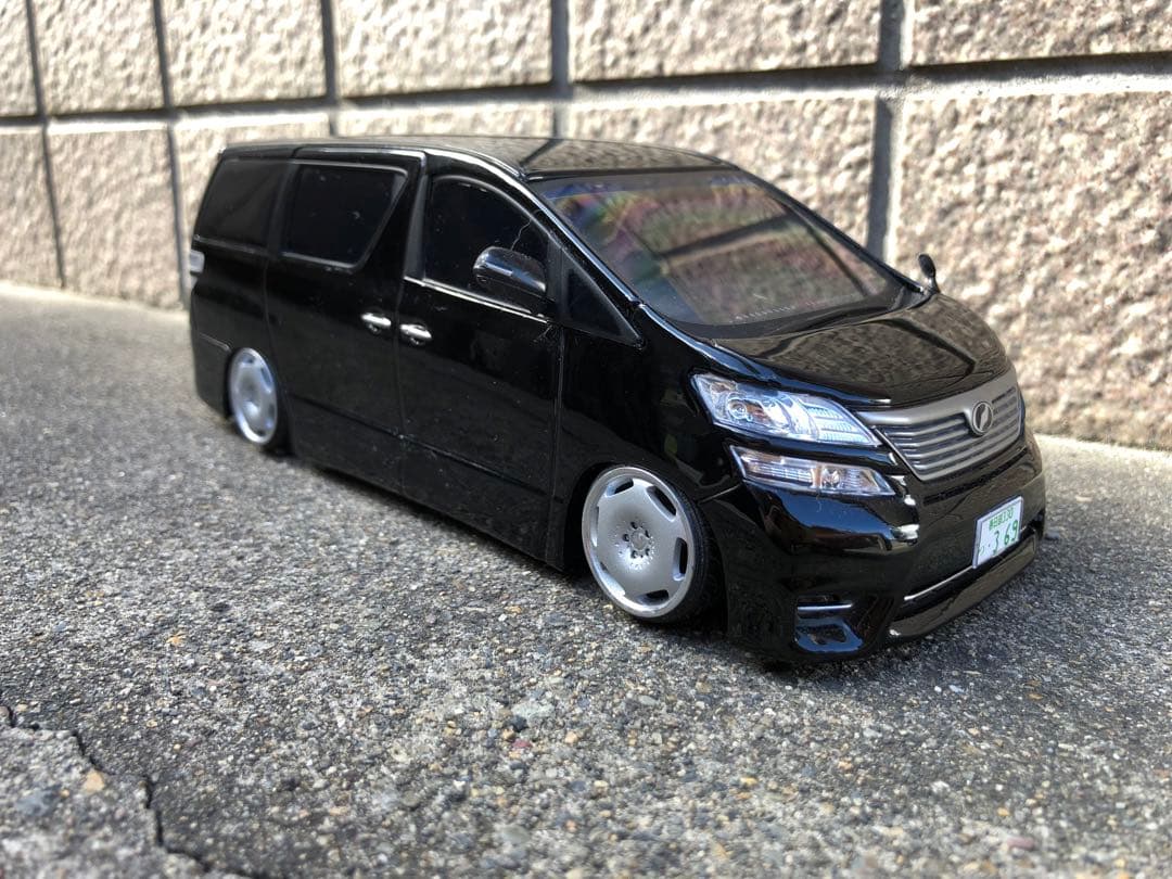 1/24 ヴェルファイア カラーサンプル