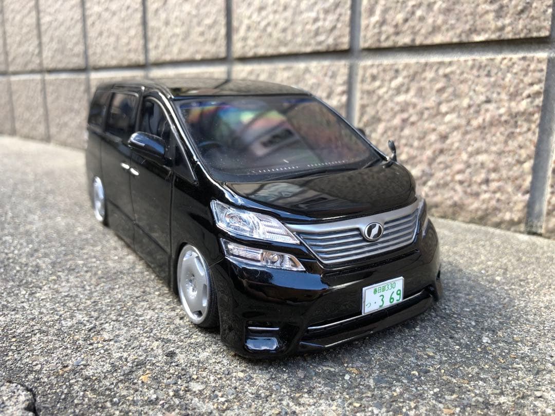 1/24 ヴェルファイア カラーサンプル