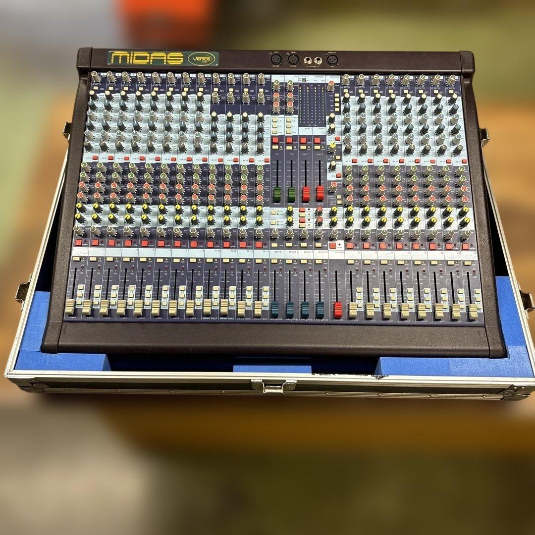 【MIDAS 】Venice 240 ミダス アナログミキサー ハードケース付き