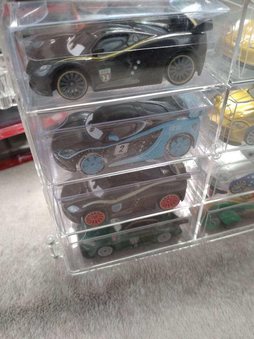 Mattel　マテル　カーズ　ミニカー　ケース付属　まとめ売り　おまけ付き