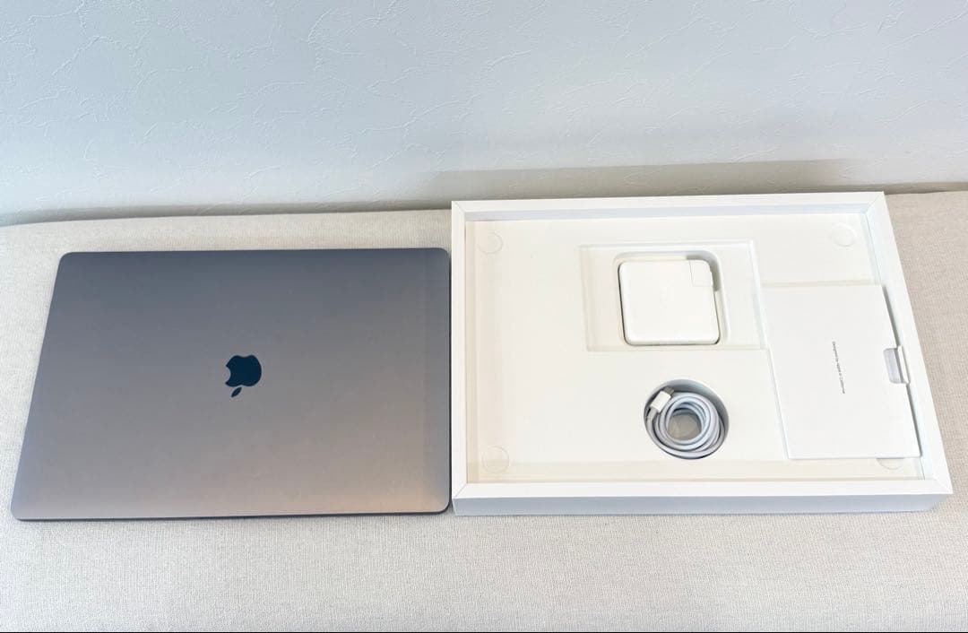 Apple MacBook Pro 16インチ 2019 i9 64GB 1T