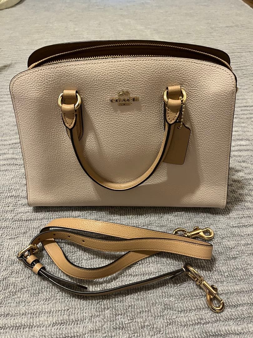 Coach ショルダーバッグ アリシャ