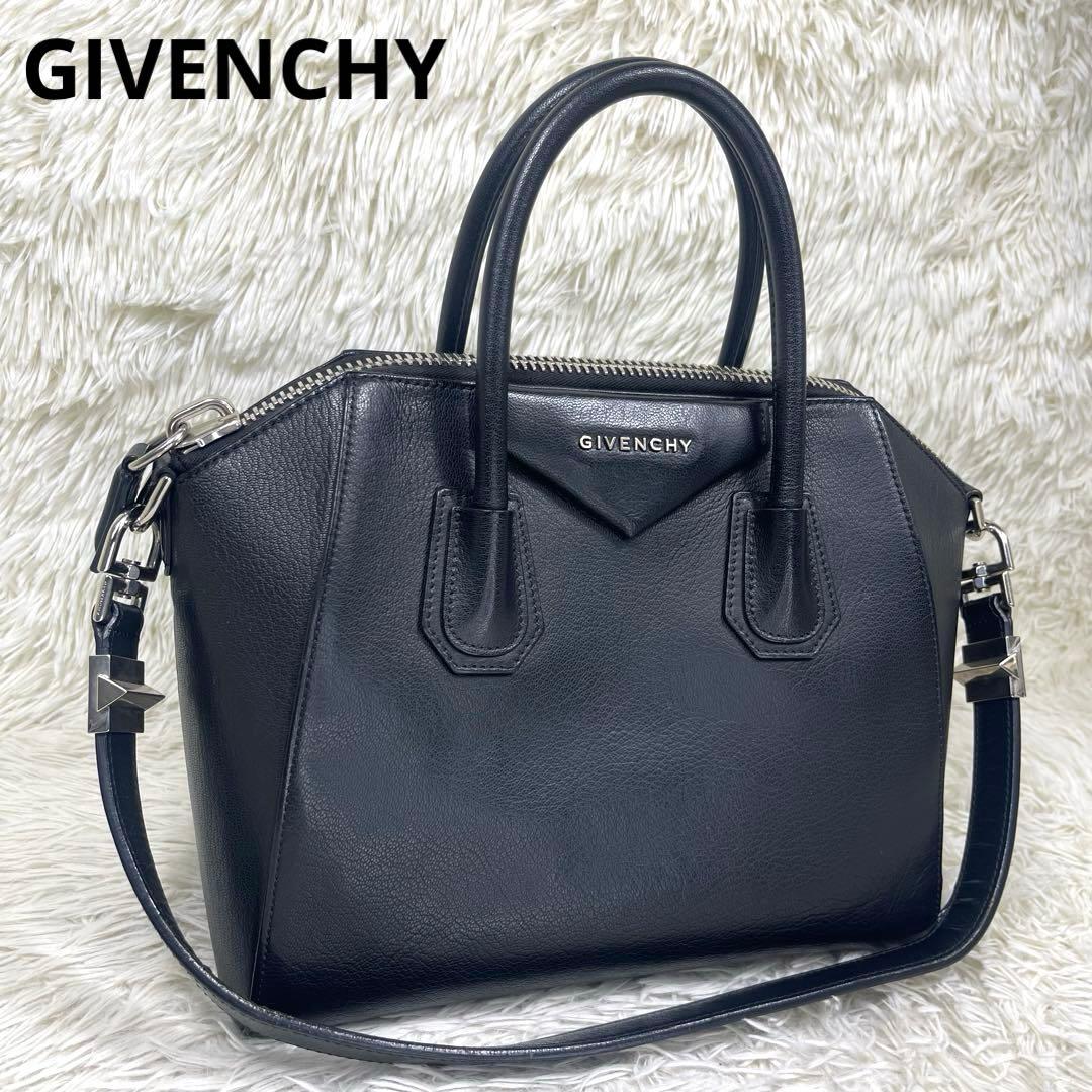 美品‼️GIVENCHY ハンドバッグ　アンティゴナ　2way ロゴ金具　レザー