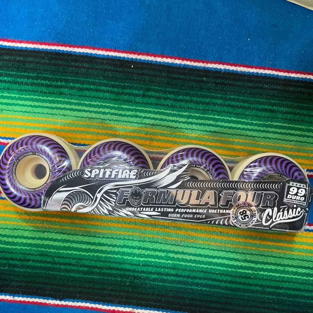 SPITFIRE FORMULA FOUR 99Duro クラシック58mm
