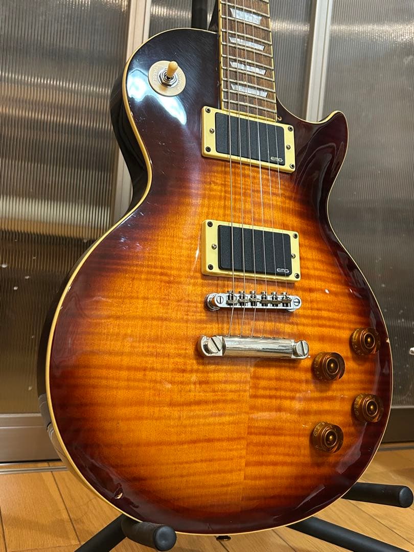 ギター Epiphone Les Paul Standard EMG 81 85