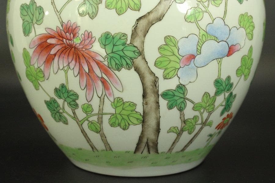 中国美術 色絵 草花紋 瓶 高40.5cm(BB495)