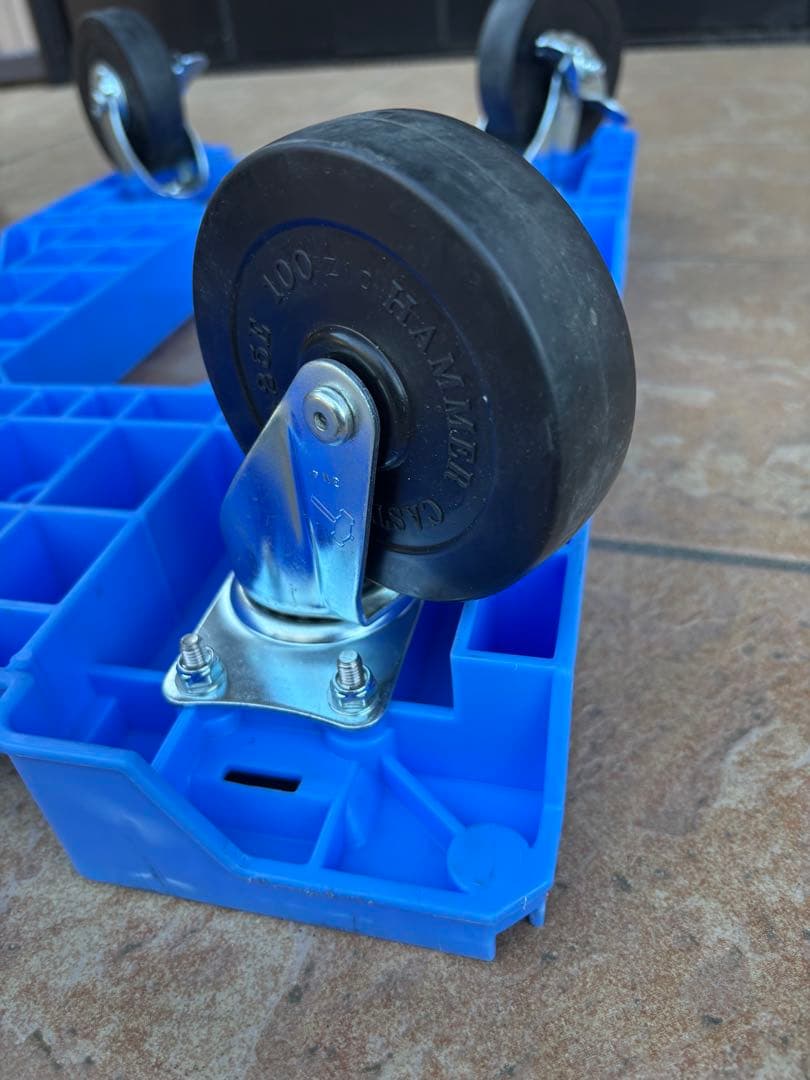 リス折りたたみコンテナ5箱、SANKO平台車1台セット