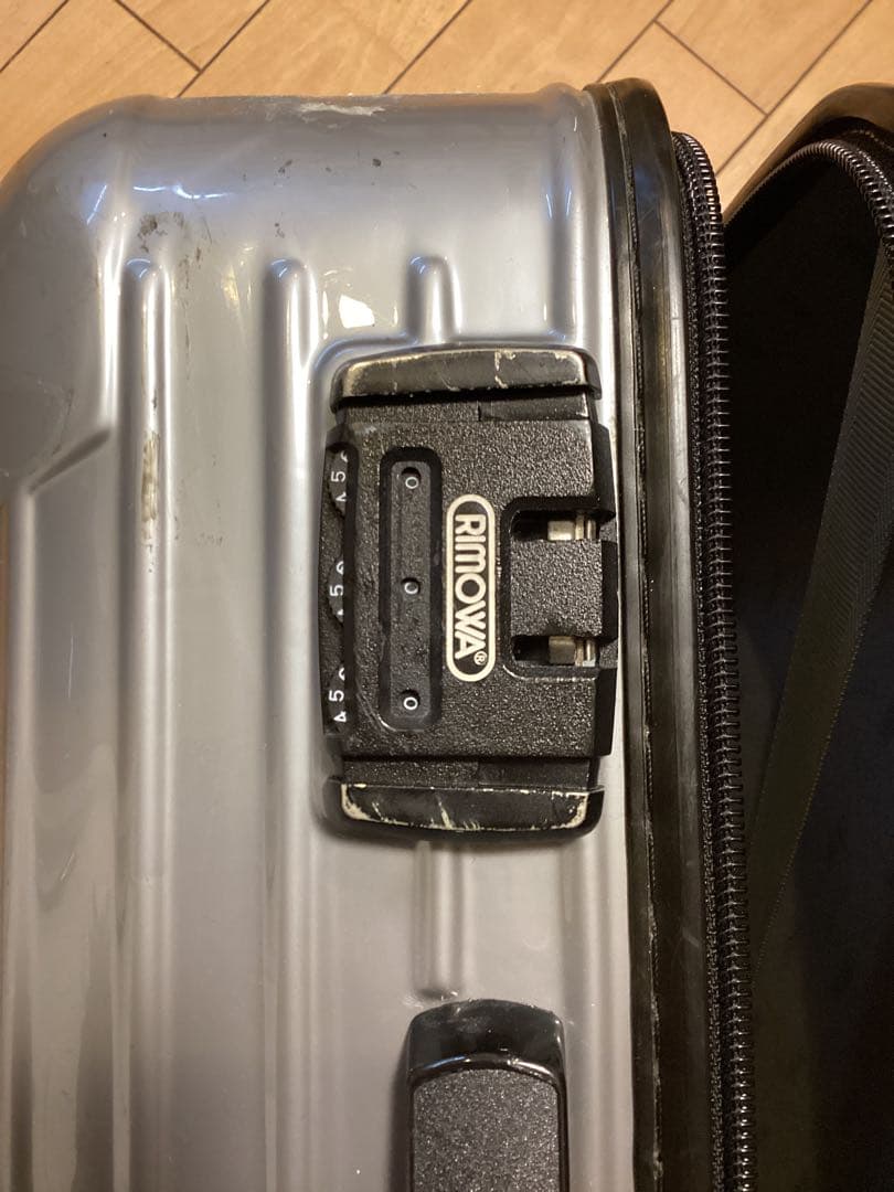 RIMOWA リモワ サルサ 35L 機内持込可 2輪