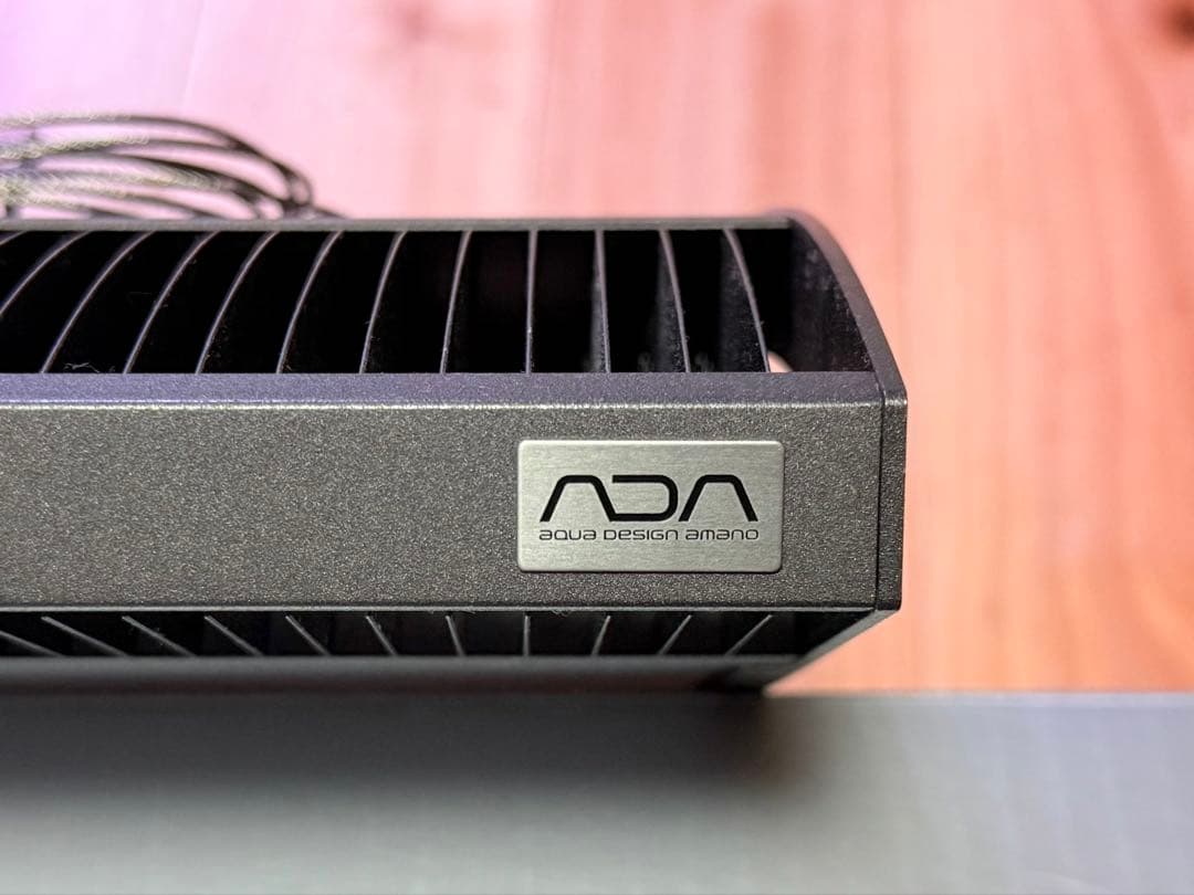 【中古品】ADA ソーラーRGB シェード付き