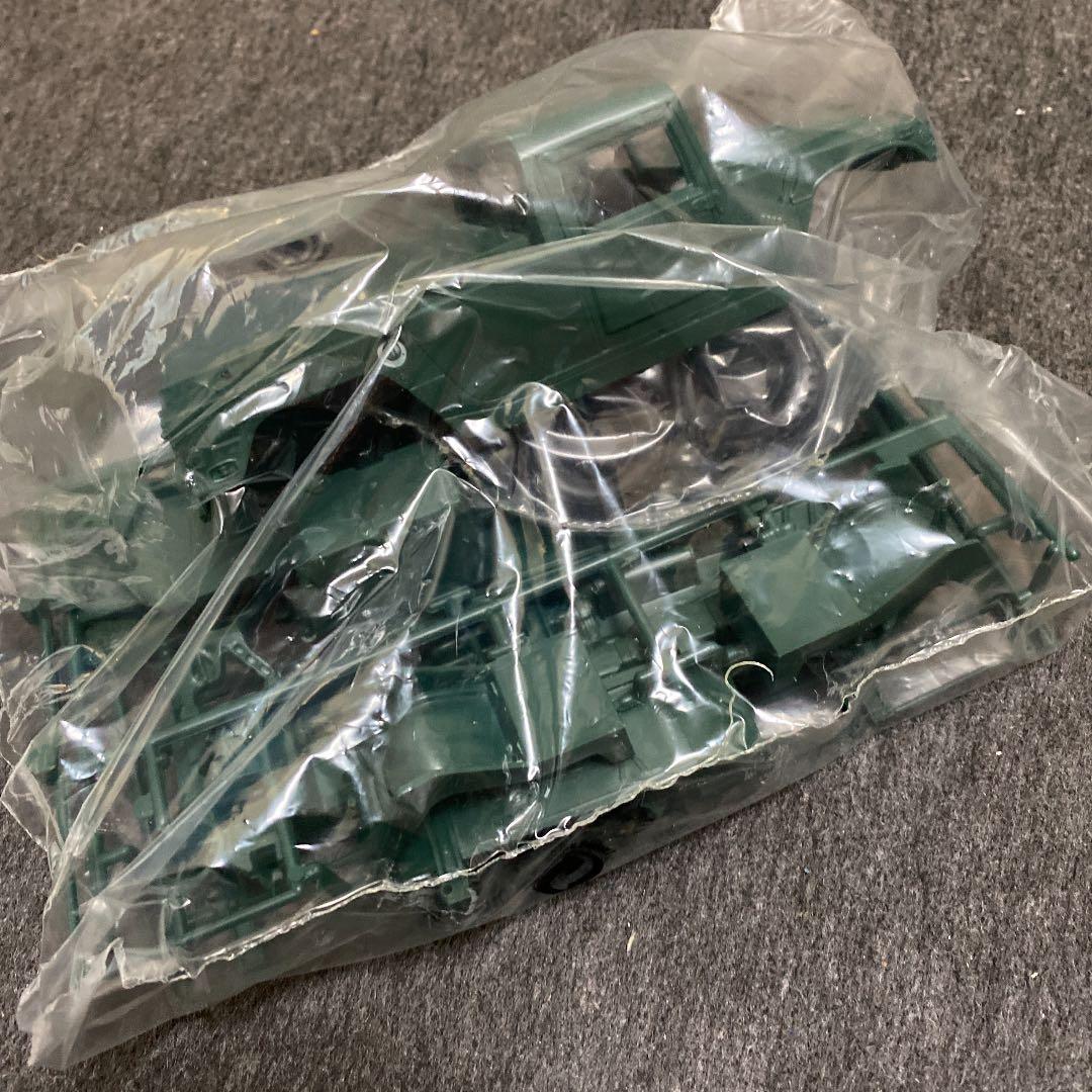 ロストワールドジュラシックパーク　ハンター車プラモデル