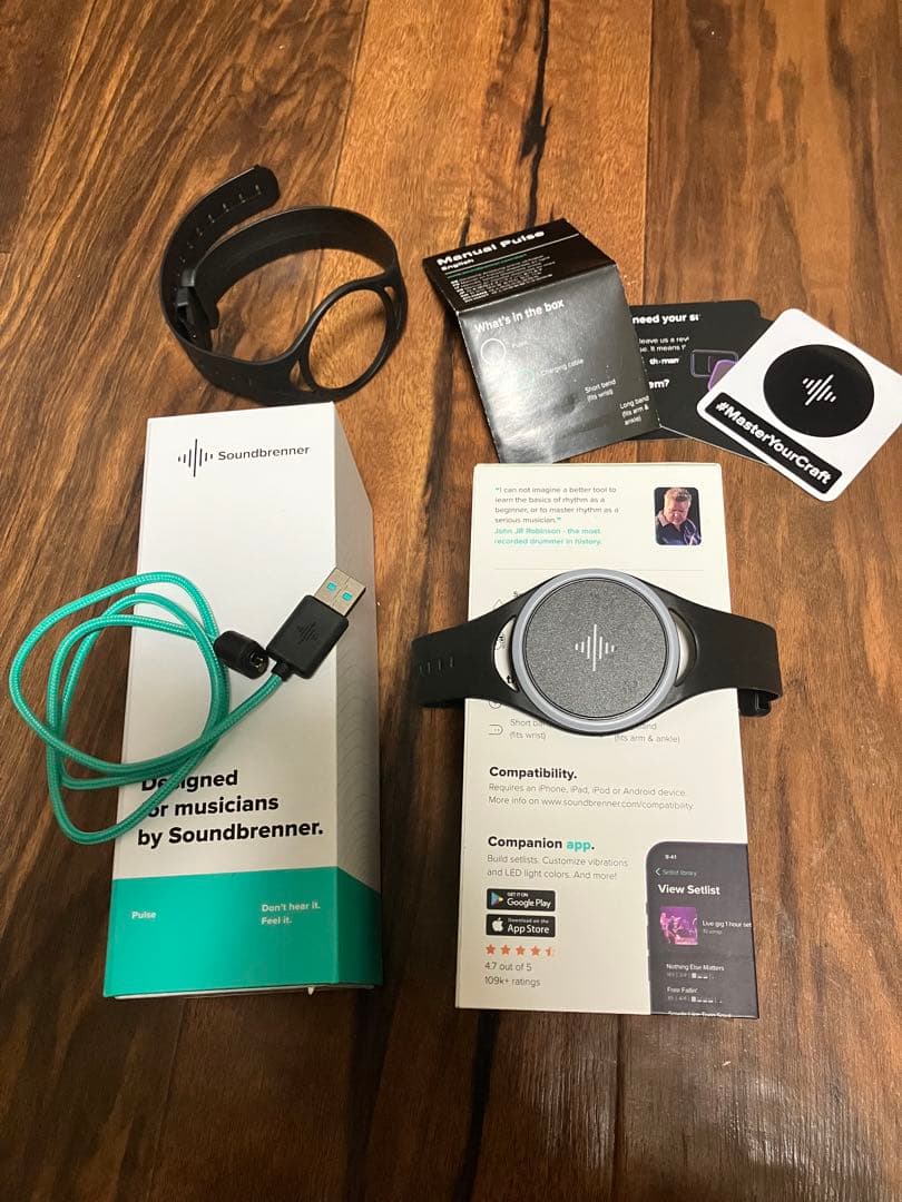 【ほぼ新品】サウンドブレナー　Soundbrenner 振動型メトロノーム