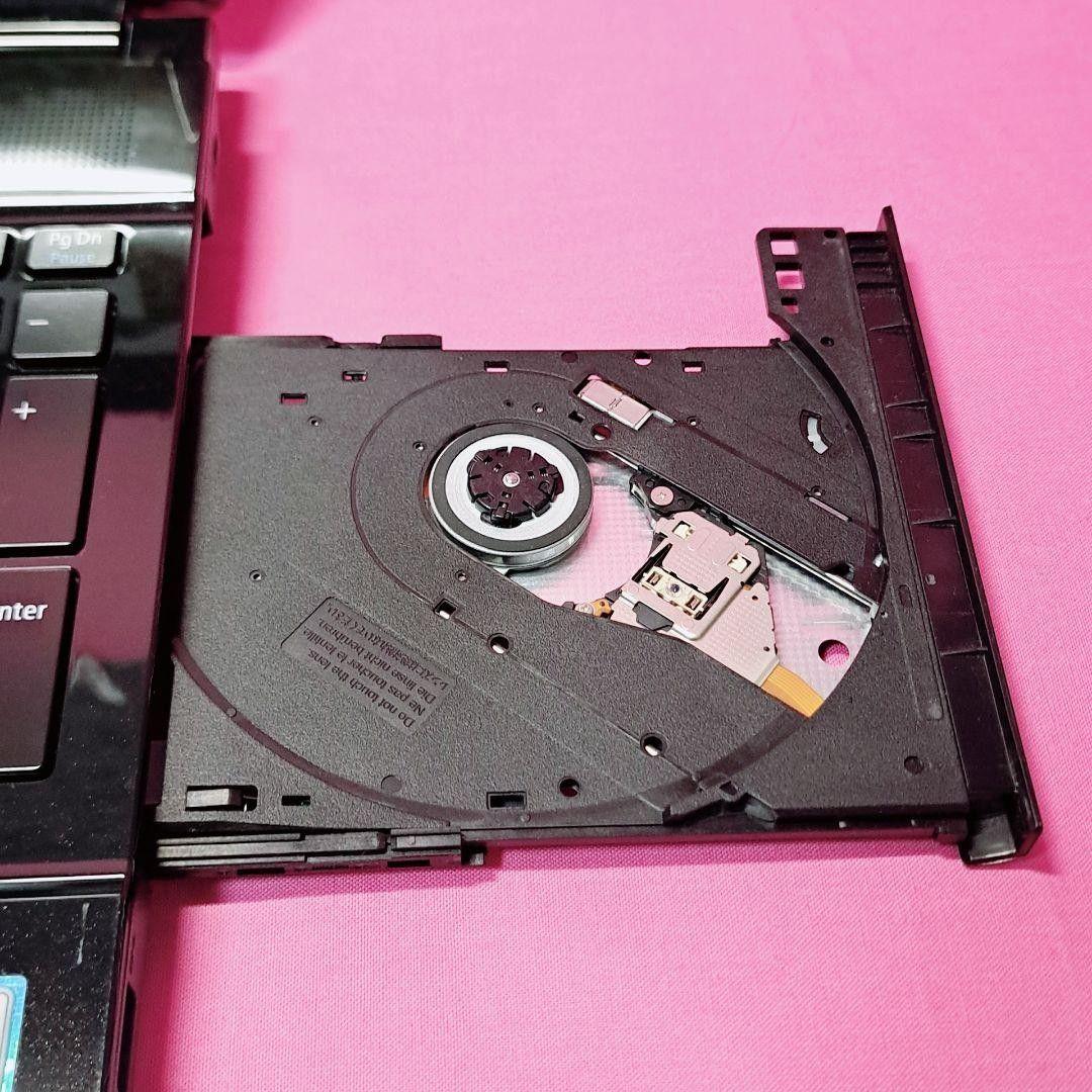 G67爆速ハイスぺ　NECノートパソコン 7世代i7/SSD512/メモリ16