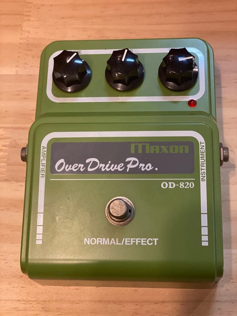 ギター Maxon OD-820