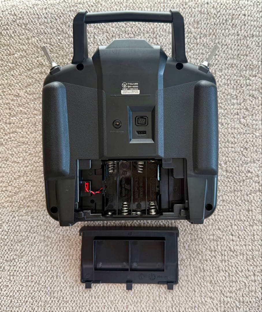 Futaba T10J プロポーショナルRCシステム