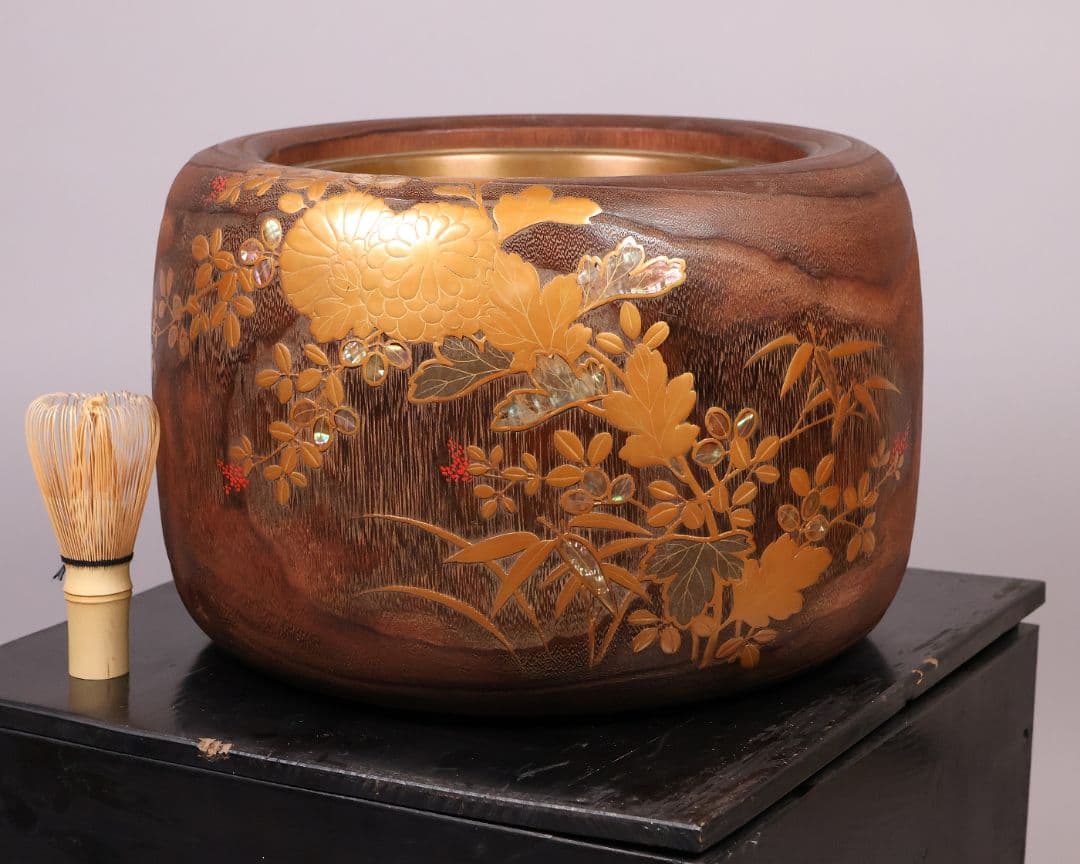 花鳥蒔絵 螺鈿細工 桐火鉢 幅30.7cm 高20cm 金蒔絵 草花【MB69