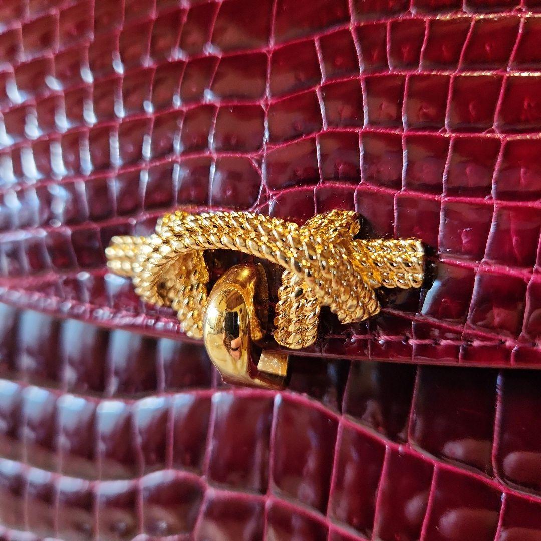 クロコダイル グレージング シャイニング ハンドバッグ