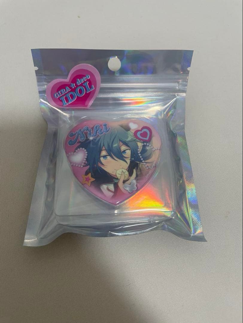 あんスタ GIRA☆デコ ハート缶バッジ 椎名ニキ