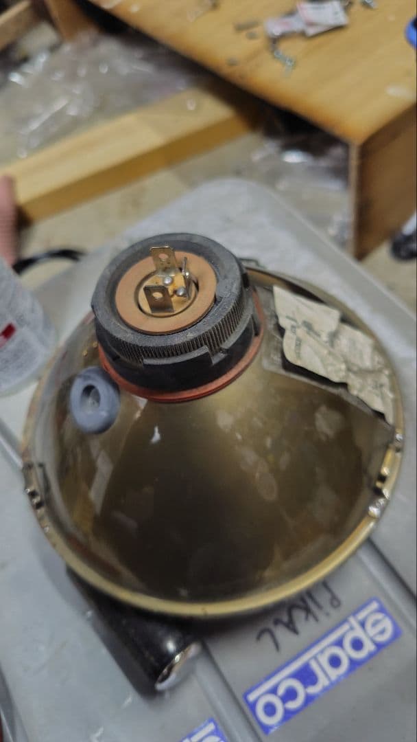 古いマーシャルランプ