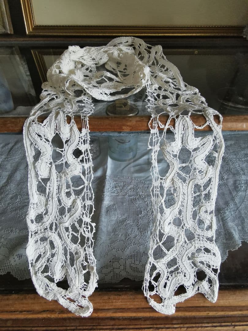 アンティーク ボビン編みリネンレース 艶と光沢のあるショール アイボリーエクリュ