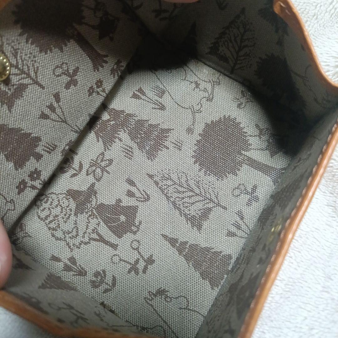 キソラ　スナフキン　折り財布