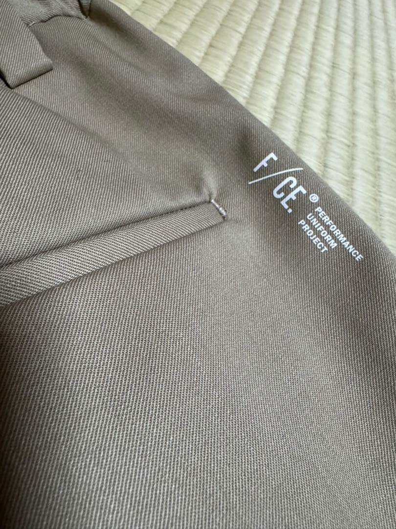 F/CE ワイドパンツ　ウールパンツ　Mサイズ