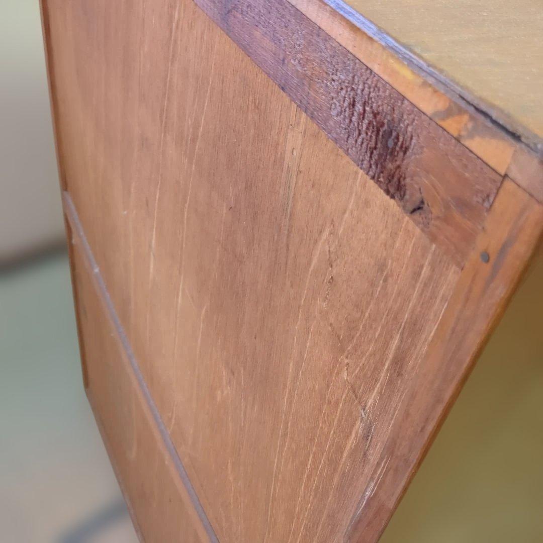 昭和　レトロ　タンス　箪笥　チェスト　引き出し　波板ガラス　ガラス戸