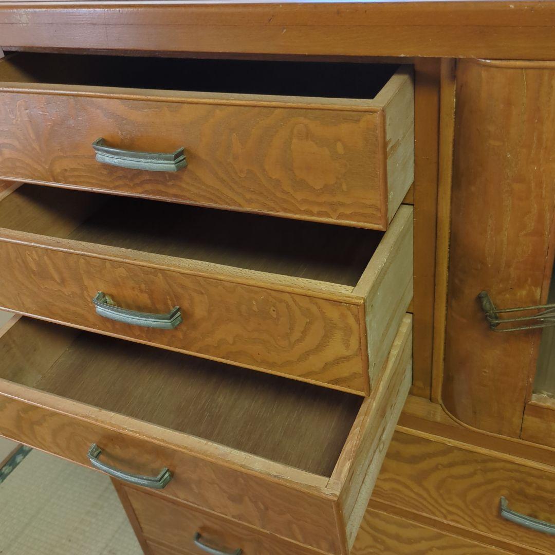 昭和　レトロ　タンス　箪笥　チェスト　引き出し　波板ガラス　ガラス戸