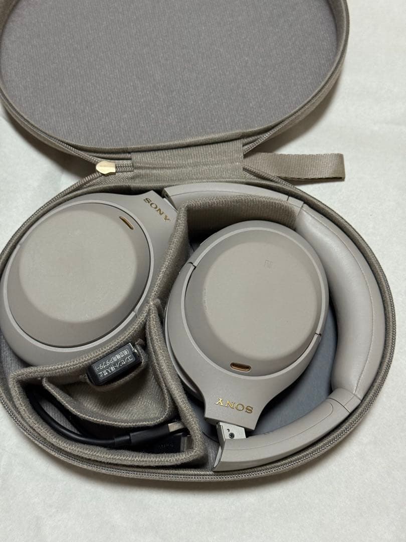 SONY WH-1000XM4 ワイヤレスヘッドホン ホワイト