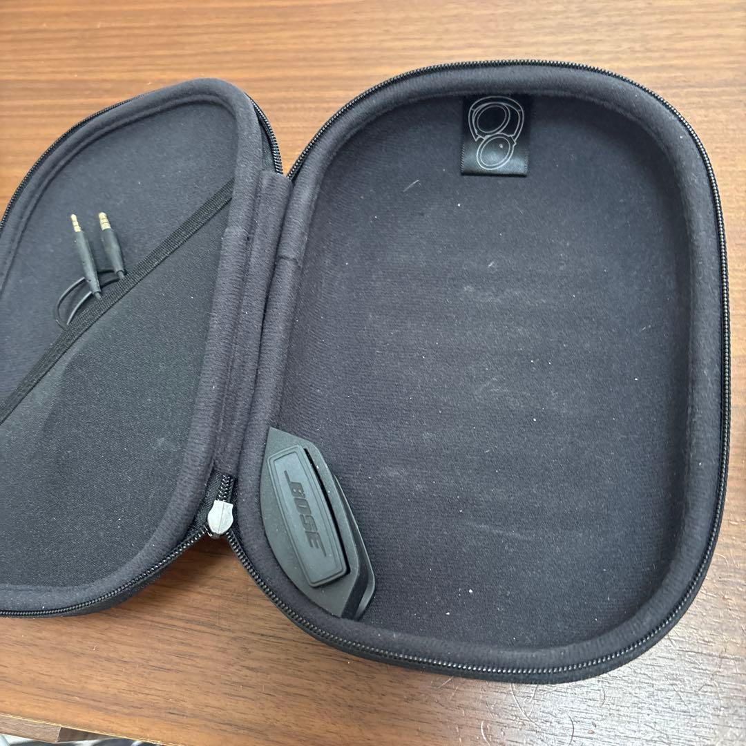 ワイヤレスヘッドホン　bose