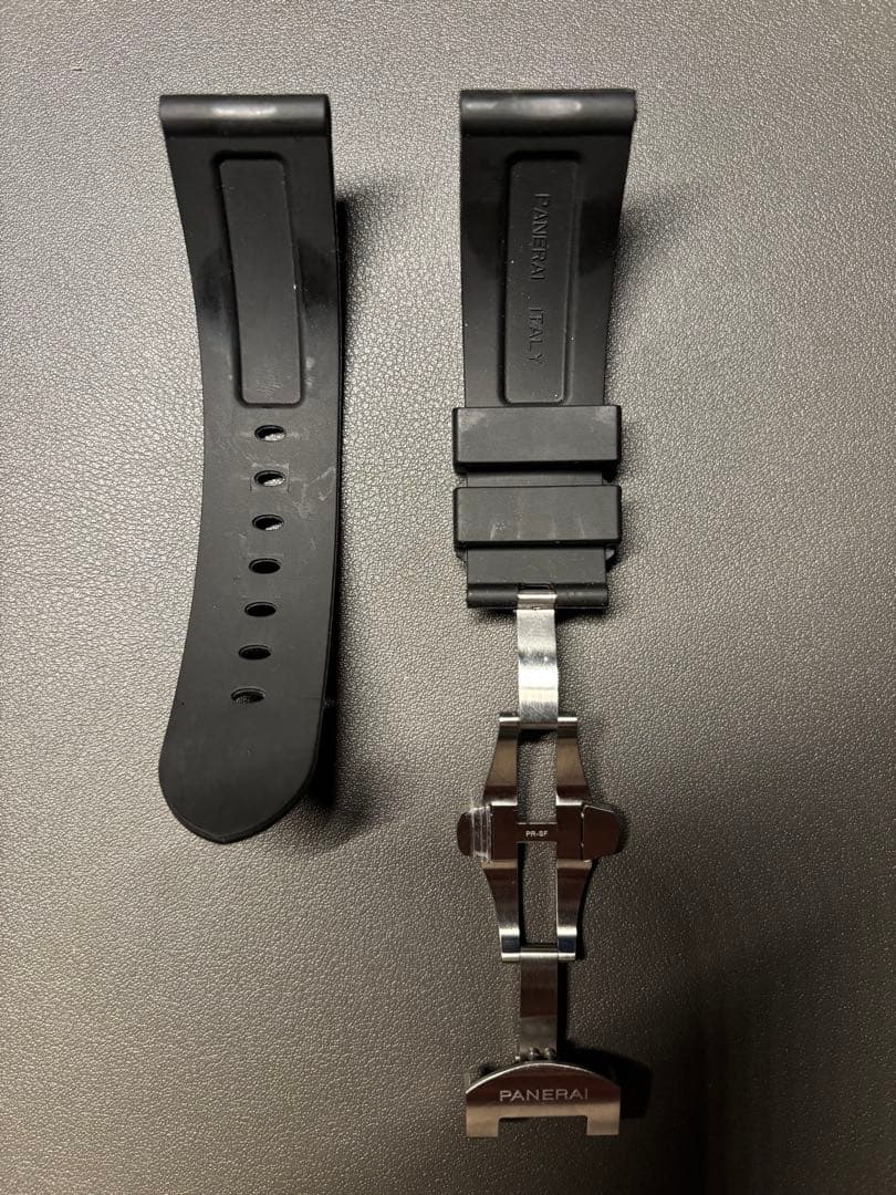 パネライ　ラバーバンド