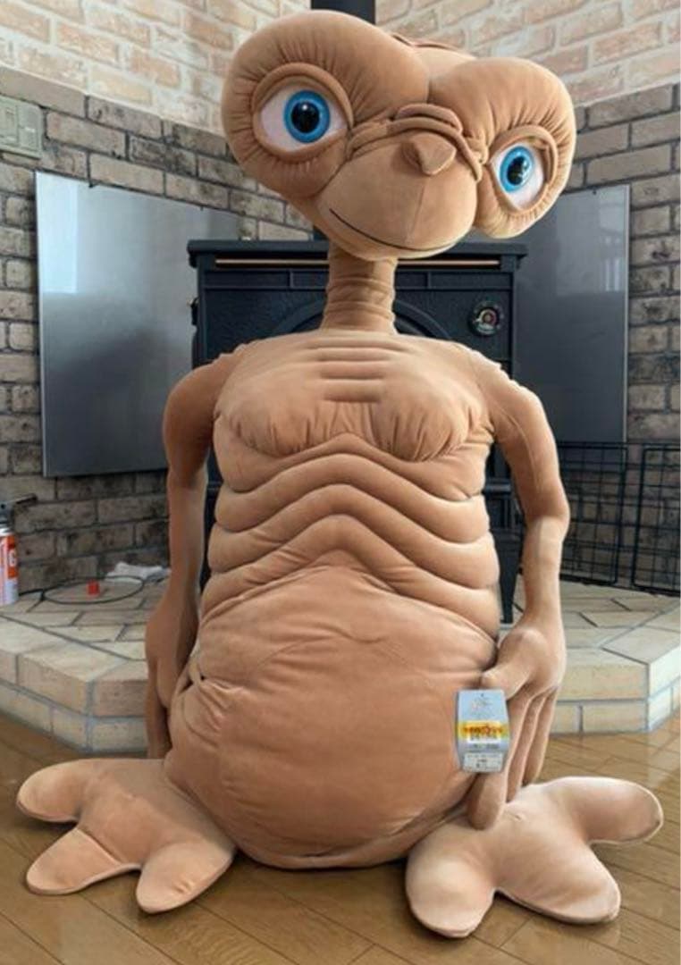 E.T. 42“ トイザらス限定　特大　ぬいぐるみ
