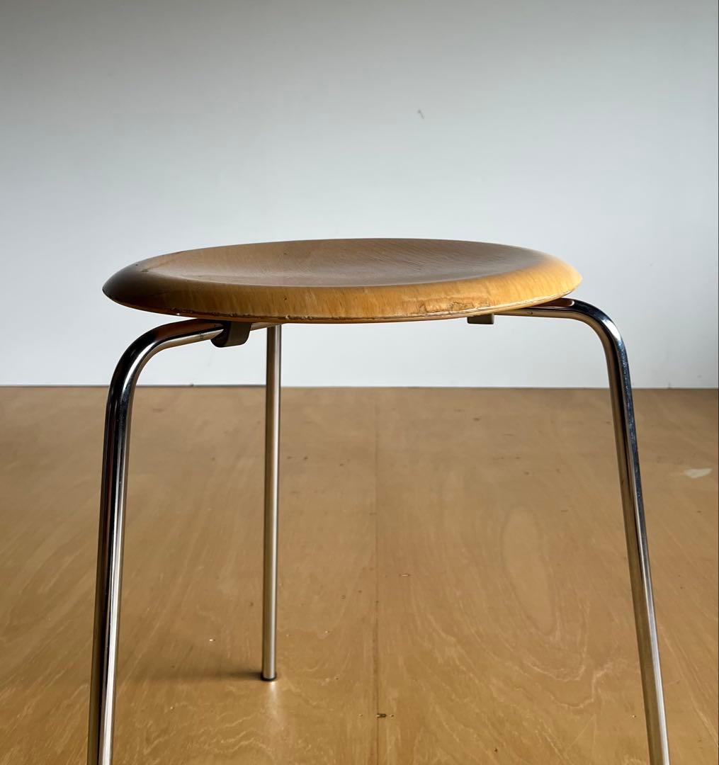 スツール Arne Jacobsen 3170 FRITZ HANSEN
