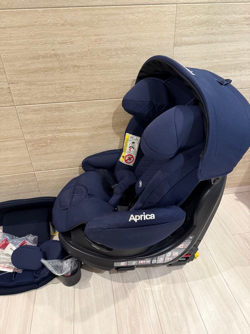 アップリカ フラディアグロウ ISOFIX プレミアム